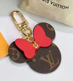 louis vuitton lv key holder and boucle de sac s_1233a17